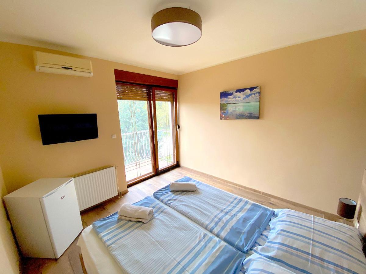 Unio Vendeghaz 3 Hotel ชิโอฟก ภายนอก รูปภาพ